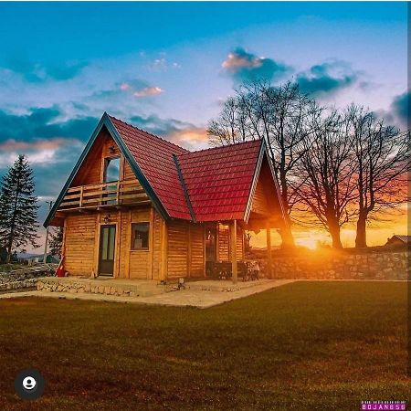 Вілла Gold Hill Sekulic Екстер'єр фото