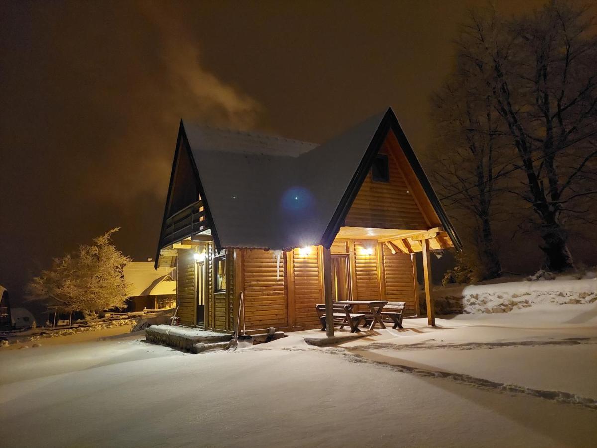 Вілла Gold Hill Sekulic Екстер'єр фото